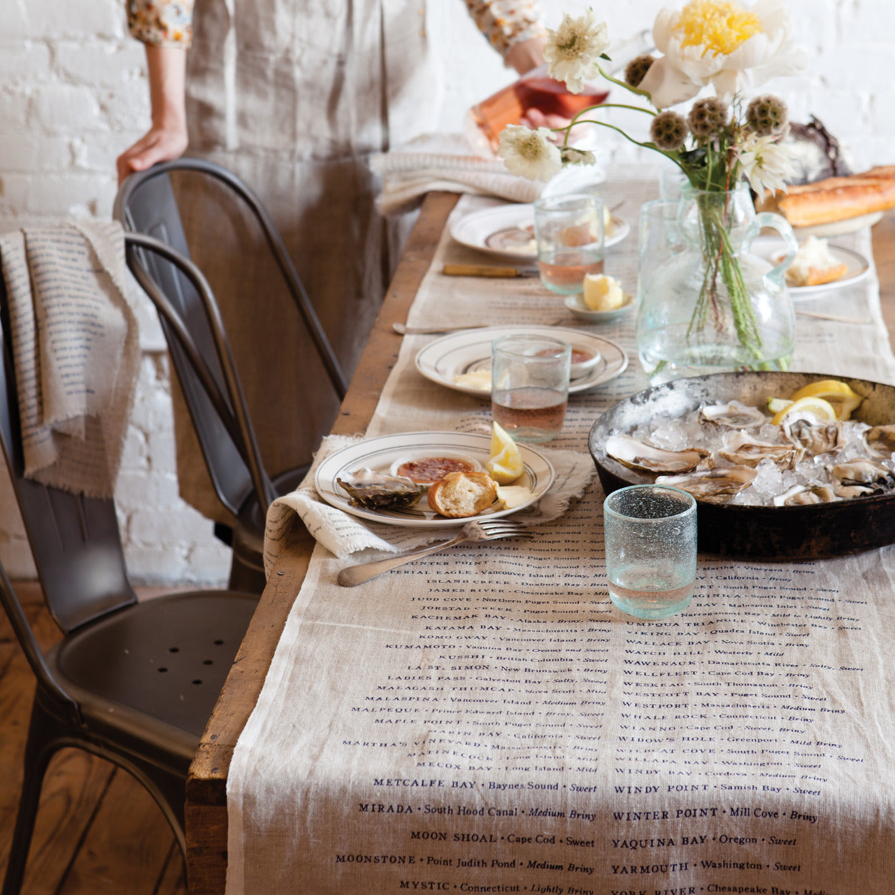 North American Oysters Table Runner